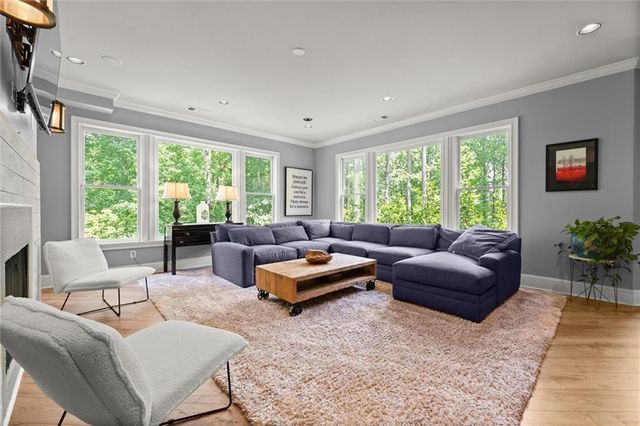 6370 Haddington Lane, Suwanee, GA 30024