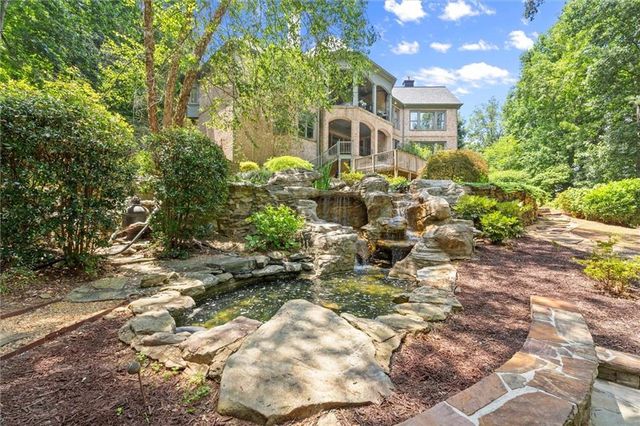 6370 Haddington Lane, Suwanee, GA 30024