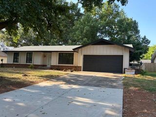 1754 E Cardinal Street, Springfield, MO 65804