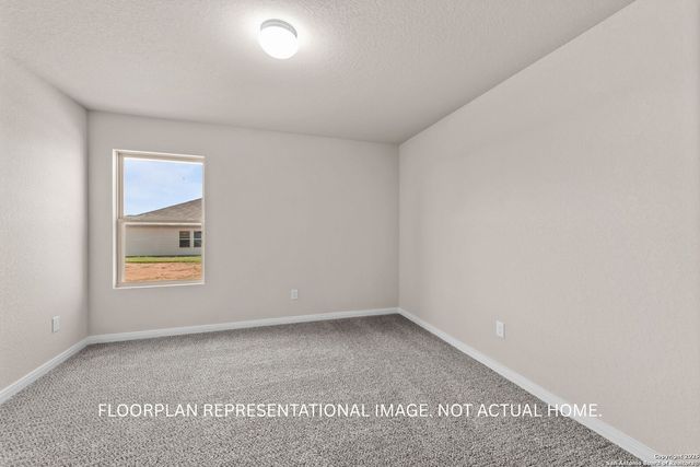 1112 Limestone Ridge, Seguin, TX 78155