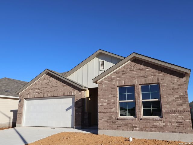 1112 Limestone Ridge, Seguin, TX 78155