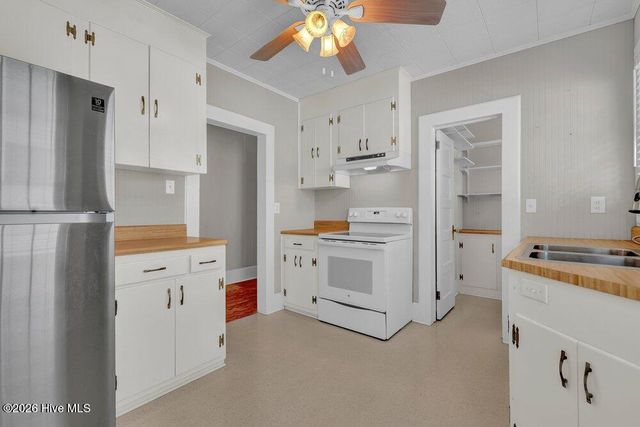 209 Channel Drive N, Wrightsville Beach, NC 28480