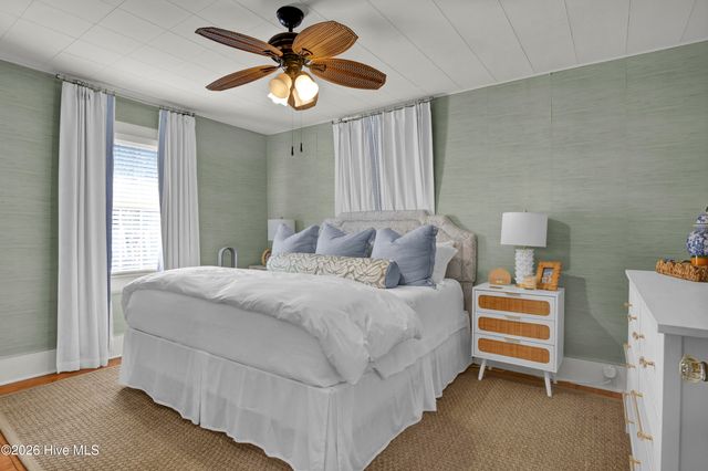209 Channel Drive N, Wrightsville Beach, NC 28480