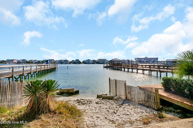 209 Channel Drive N, Wrightsville Beach, NC 28480
