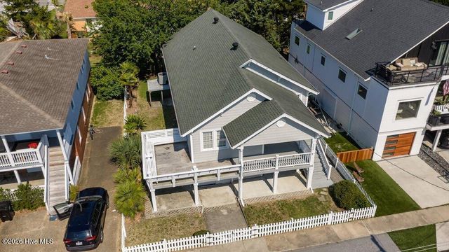 209 Channel Drive N, Wrightsville Beach, NC 28480