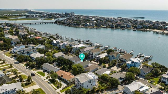 209 Channel Drive N, Wrightsville Beach, NC 28480