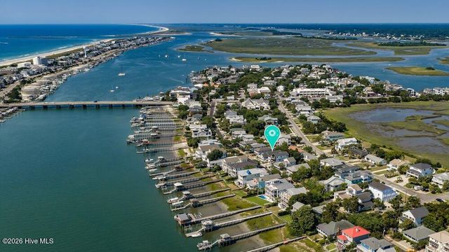 209 Channel Drive N, Wrightsville Beach, NC 28480