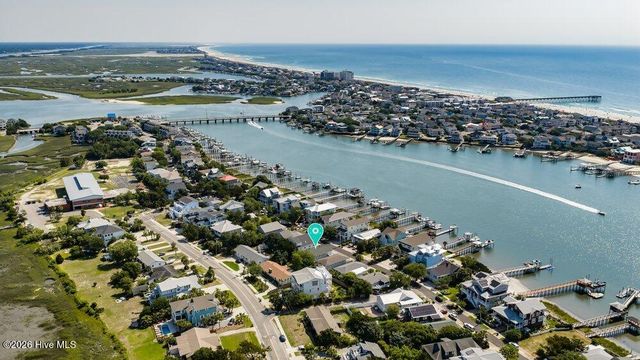209 Channel Drive N, Wrightsville Beach, NC 28480