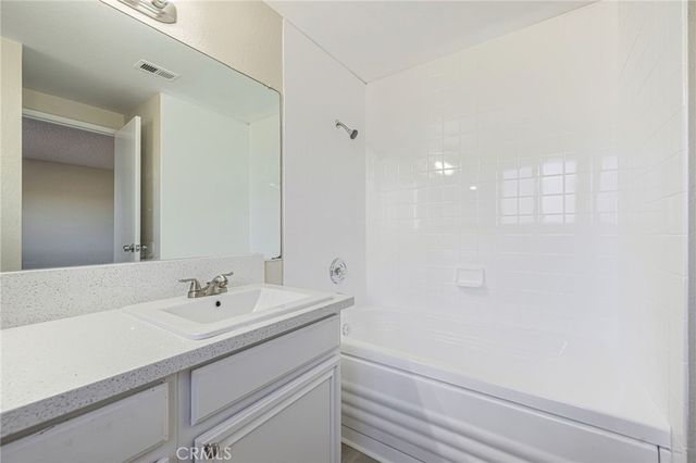 1129 Lightcap, Lancaster, CA 93535