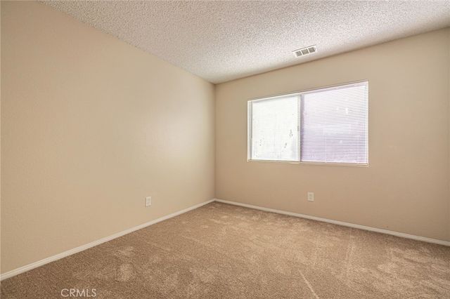 1129 Lightcap, Lancaster, CA 93535