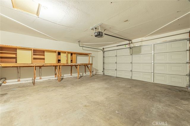 1129 Lightcap, Lancaster, CA 93535