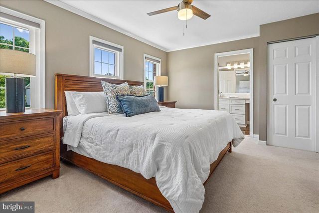 6404 KINGS LANDING RD, Alexandria, VA 22310