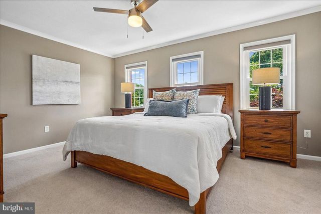 6404 KINGS LANDING RD, Alexandria, VA 22310