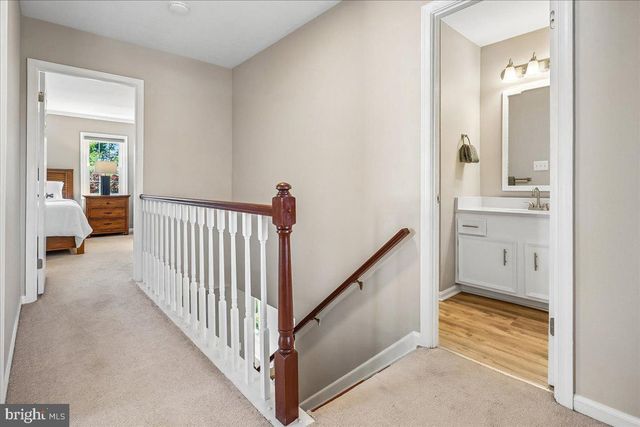 6404 KINGS LANDING RD, Alexandria, VA 22310