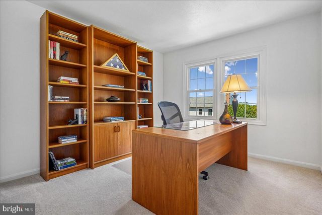 6404 KINGS LANDING RD, Alexandria, VA 22310