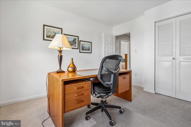 6404 KINGS LANDING RD, Alexandria, VA 22310