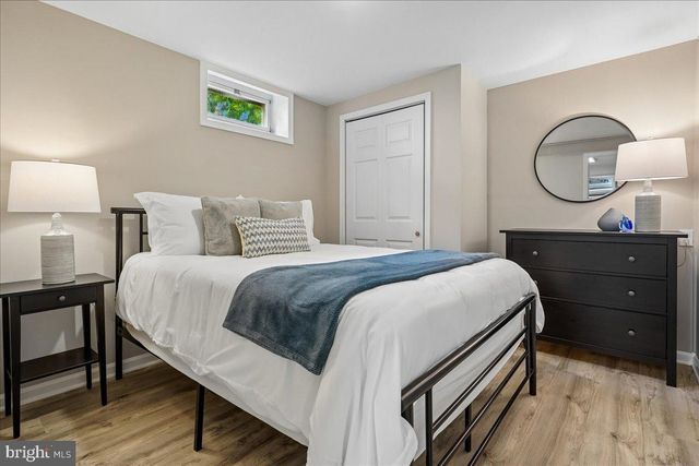 6404 KINGS LANDING RD, Alexandria, VA 22310