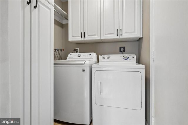 6404 KINGS LANDING RD, Alexandria, VA 22310