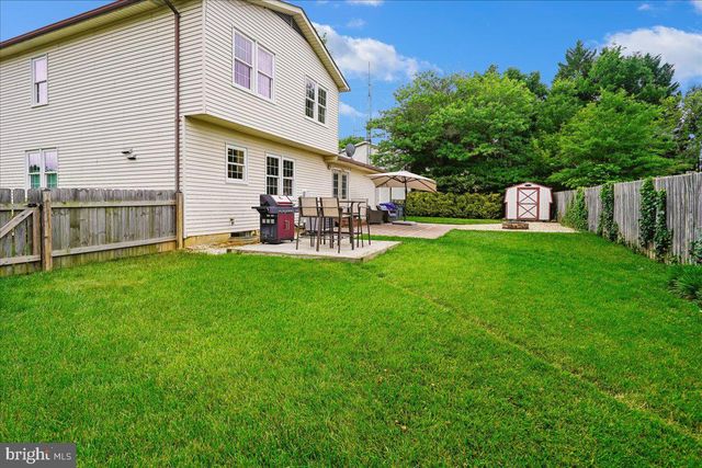 6404 KINGS LANDING RD, Alexandria, VA 22310