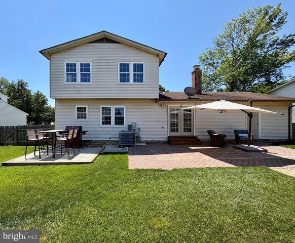 6404 KINGS LANDING RD, Alexandria, VA 22310