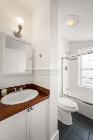 14 Notre Dame Ave C, Cambridge, MA 02140