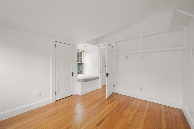 14 Notre Dame Ave C, Cambridge, MA 02140