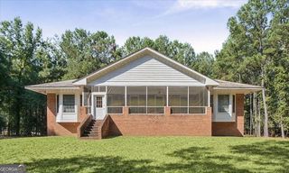 3925 Pate Road, Loganville, GA 30052