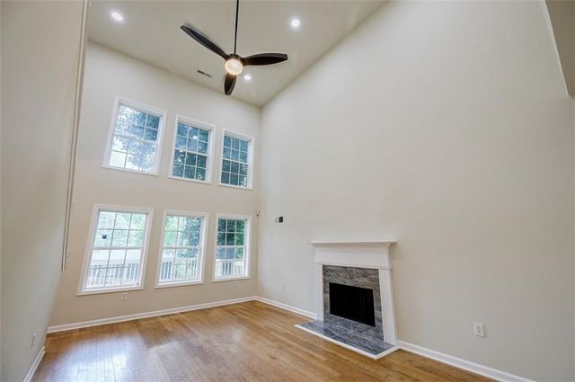 1040 Hubbard Street SW, Atlanta, GA 30310