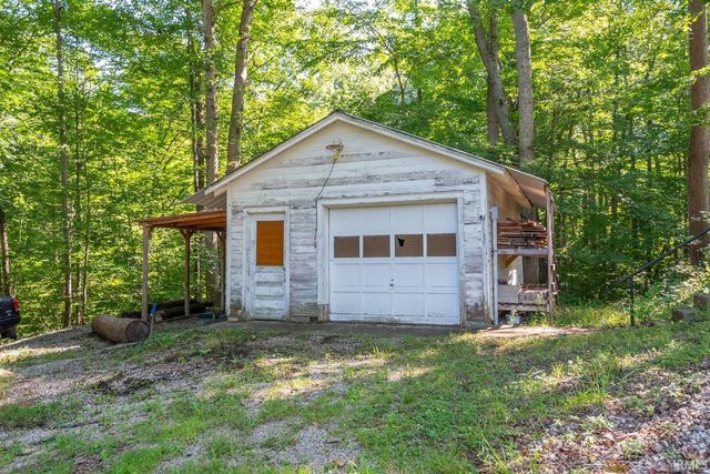 2151 E Mel Currie Road, Bloomington, IN 47408