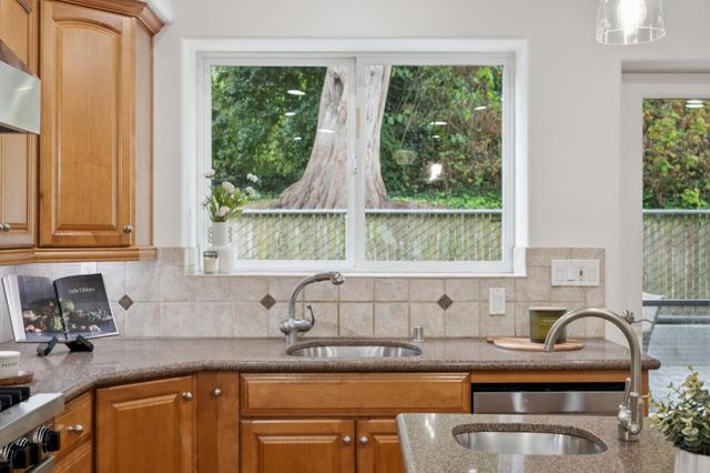 268 Berendos Avenue, Pacifica, CA 94044