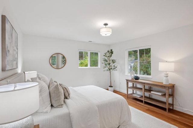 268 Berendos Avenue, Pacifica, CA 94044