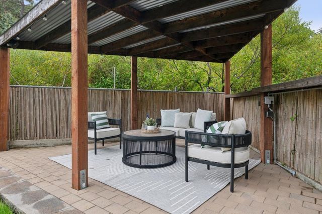 268 Berendos Avenue, Pacifica, CA 94044