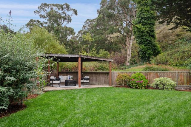 268 Berendos Avenue, Pacifica, CA 94044