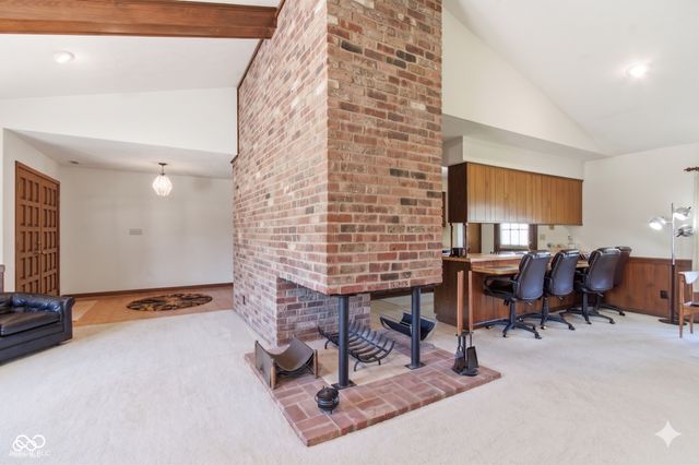 21102 N Banbury Road, Noblesville, IN 46062