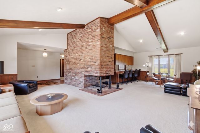 21102 N Banbury Road, Noblesville, IN 46062