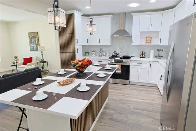 10036 Arleta Avenue, Los Angeles, CA 91331