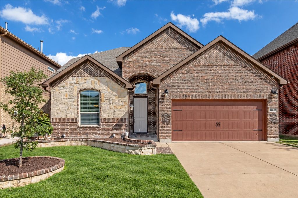 10324 Barbuda Trail, Fort Worth, TX 76244 — exterior