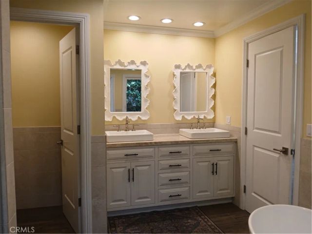 17367 Quesan Place, Encino, CA 91316