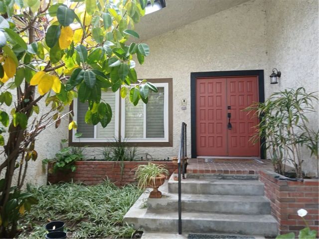 17367 Quesan Place, Encino, CA 91316