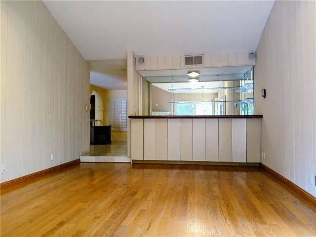 17367 Quesan Place, Encino, CA 91316