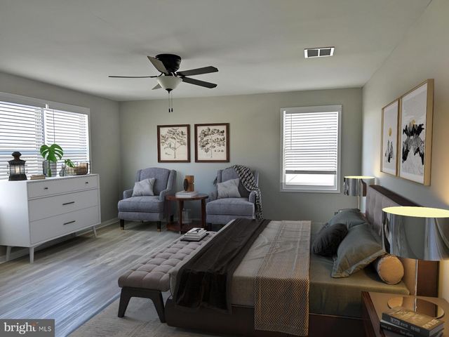 11 CAROLINA AVE, Morrisville, PA 19067