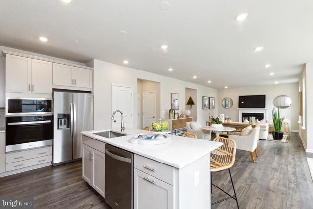 9808 STONEHAVEN CT, Waldorf, MD 20601