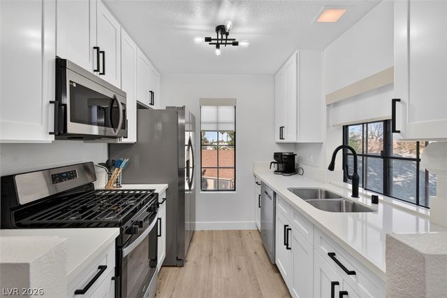 4724 Nara Vista Way 204, Las Vegas, NV 89103