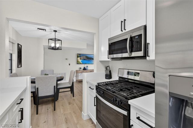 4724 Nara Vista Way 204, Las Vegas, NV 89103