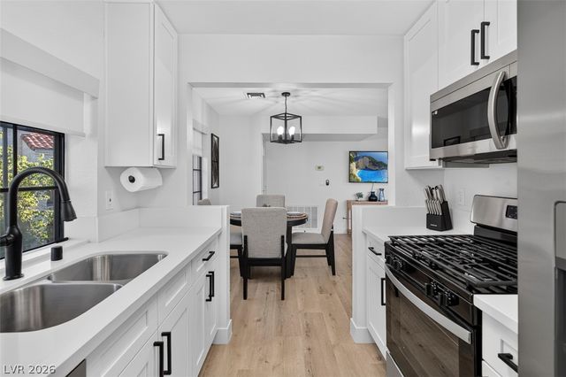 4724 Nara Vista Way 204, Las Vegas, NV 89103