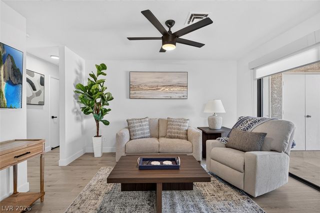 4724 Nara Vista Way 204, Las Vegas, NV 89103
