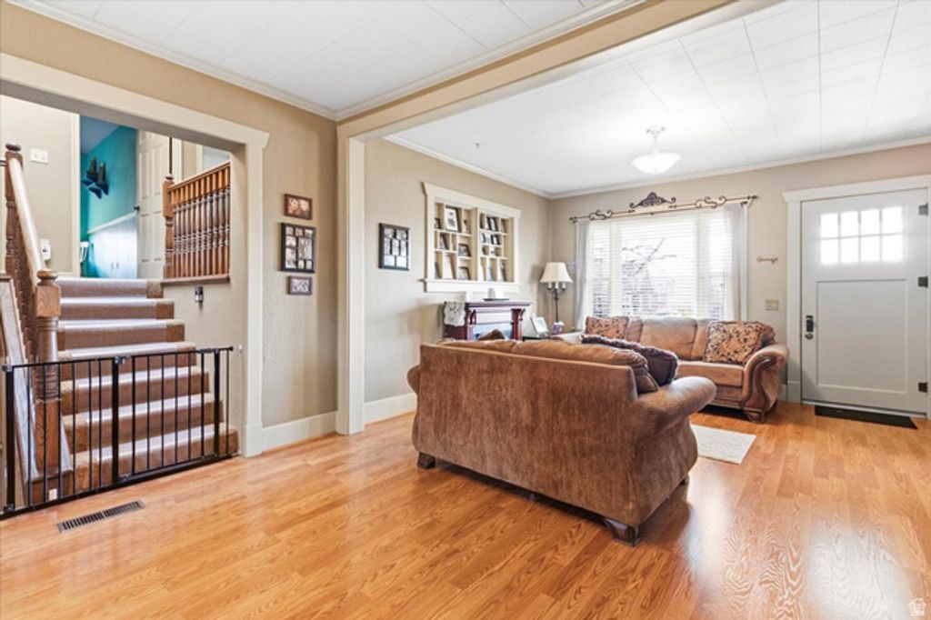 Image 7 of property listing at 286 N STATE ST, Fairview, UT 84629