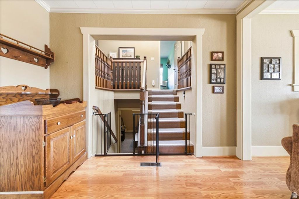 Image 8 of property listing at 286 N STATE ST, Fairview, UT 84629