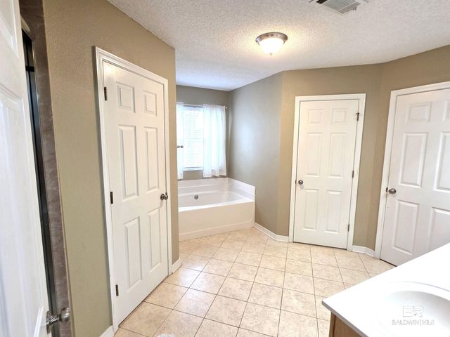 1413 Martin Lane, Atmore, AL 36502