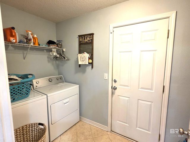 1413 Martin Lane, Atmore, AL 36502